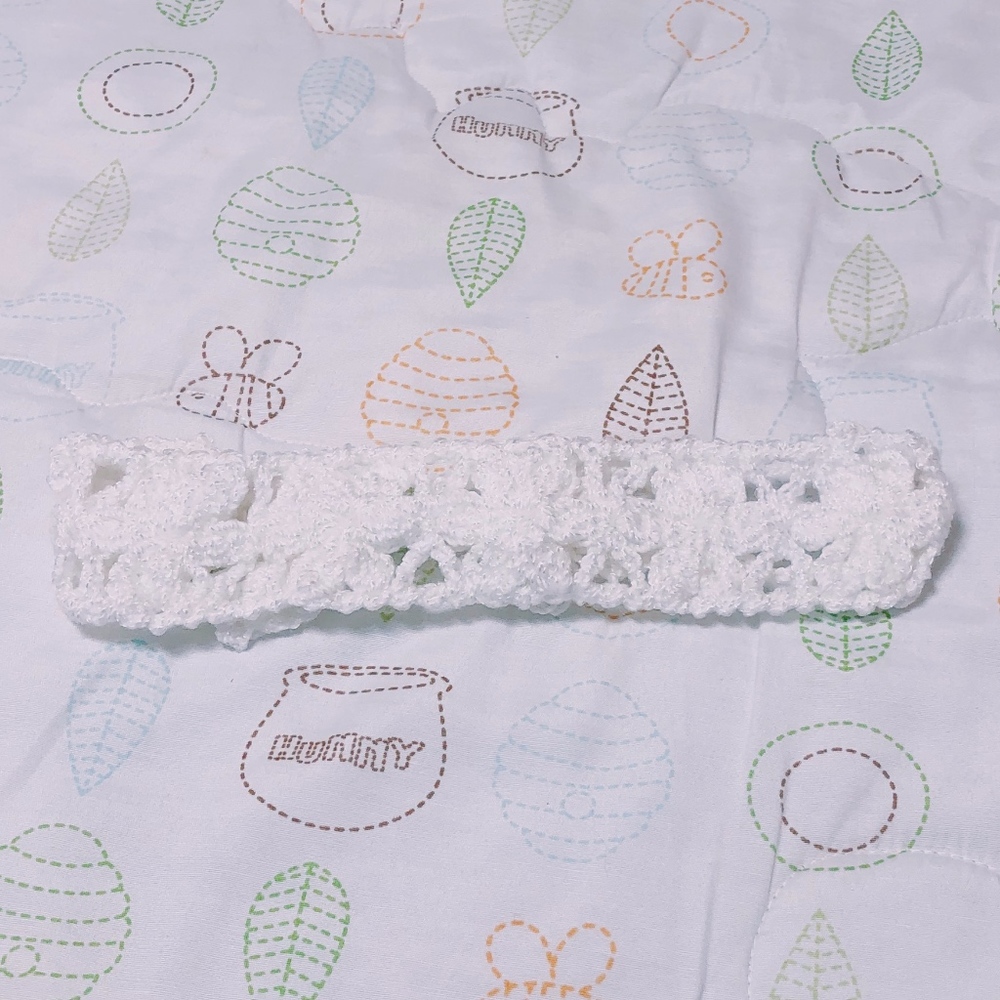 crochet tieback headband in white